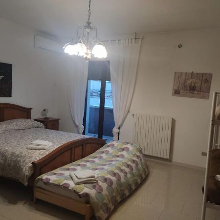 "La Casa Di Mariagrazia" Appartamento 4 Locali Sammichele Di Bari Exterior foto
