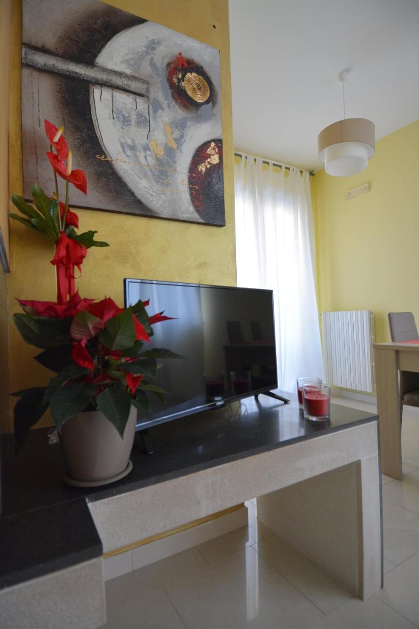 "La Casa Di Mariagrazia" Appartamento 4 Locali Sammichele Di Bari Exterior foto
