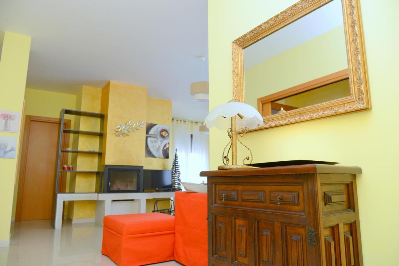 "La Casa Di Mariagrazia" Appartamento 4 Locali Sammichele Di Bari Exterior foto